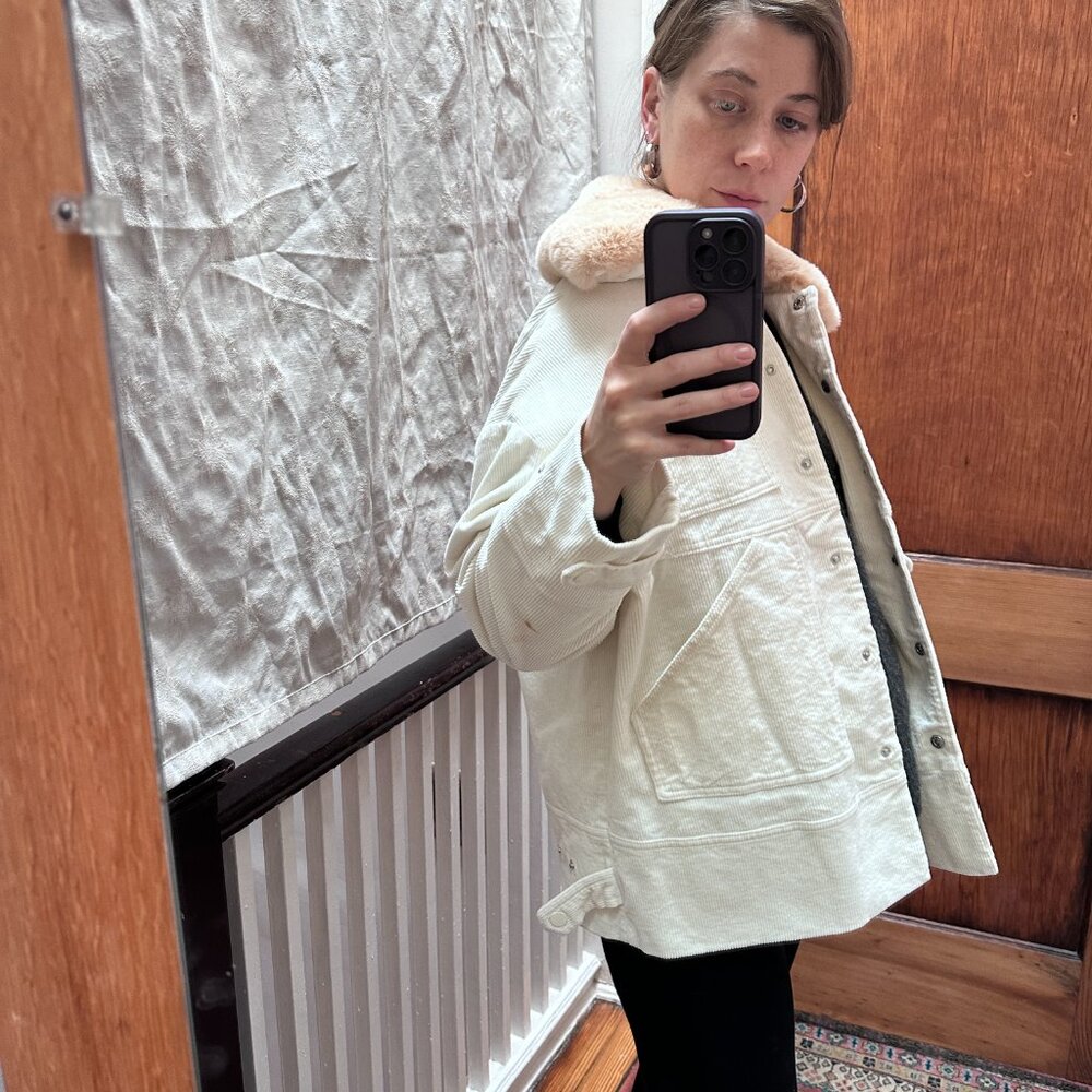 Ganni Ridgewood Faux Fur-trimmed Cotton-blend Corduroy Jacket in off-white. - Picture 3 of 12